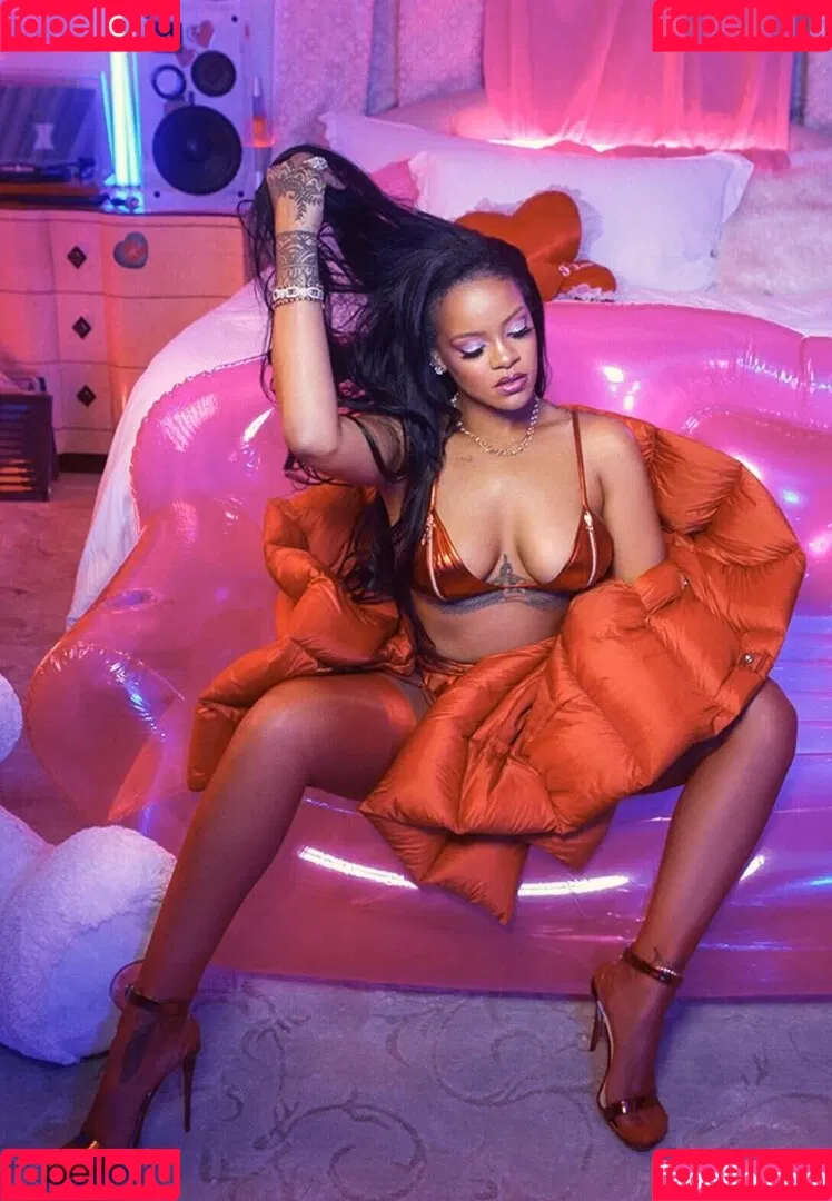 Rihanna / badgalriri Onlyfans Photo Gallery 