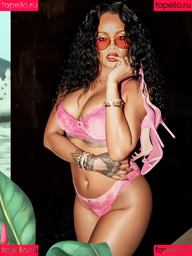 Rihanna / badgalriri Onlyfans Photo Gallery 
