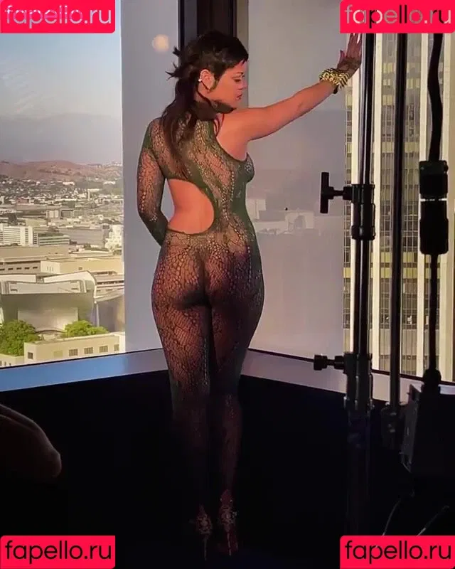 Rihanna / badgalriri Onlyfans Photo Gallery 
