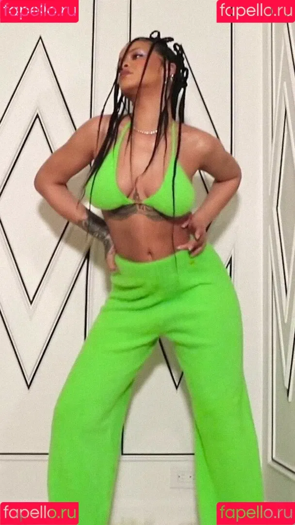 Rihanna / badgalriri Onlyfans Photo Gallery 