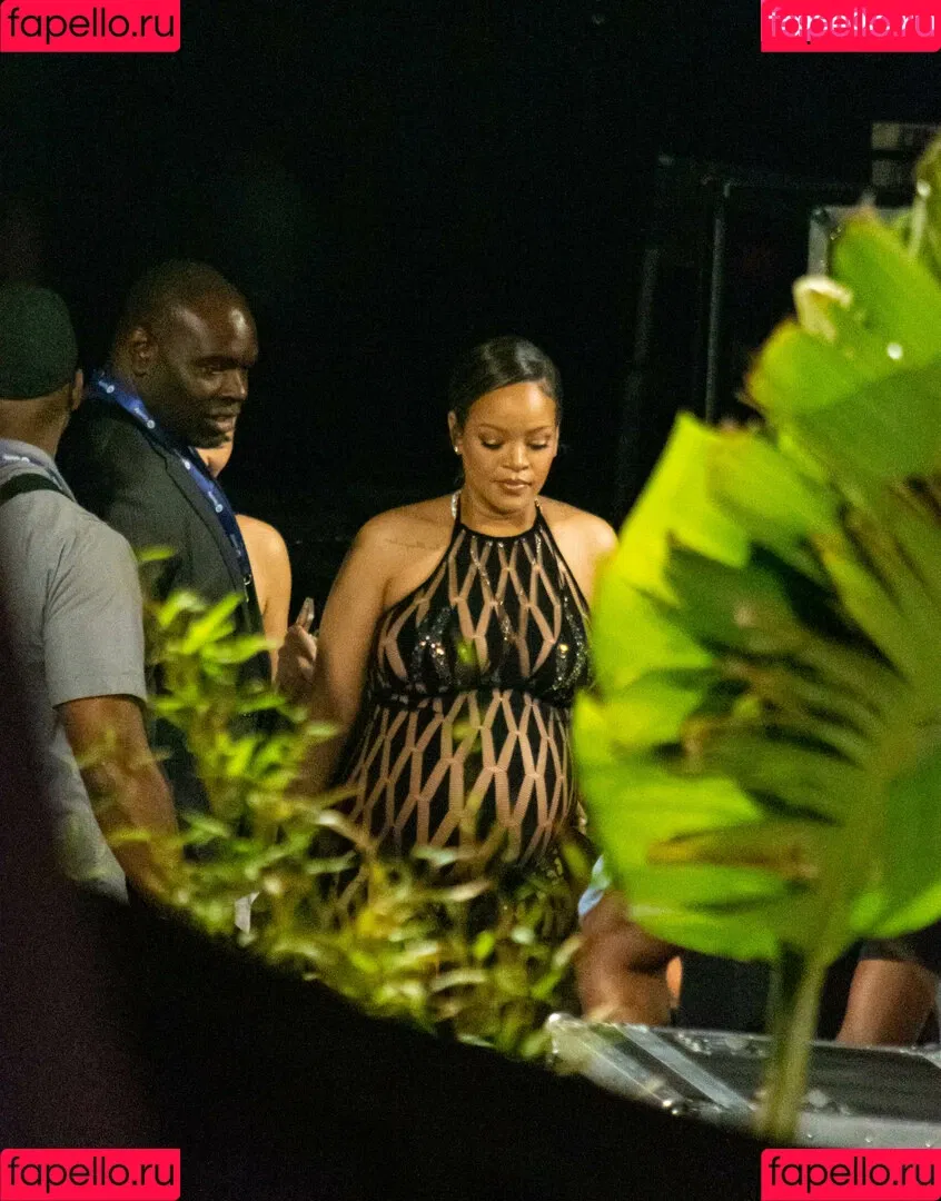 Rihanna / badgalriri Onlyfans Photo Gallery 