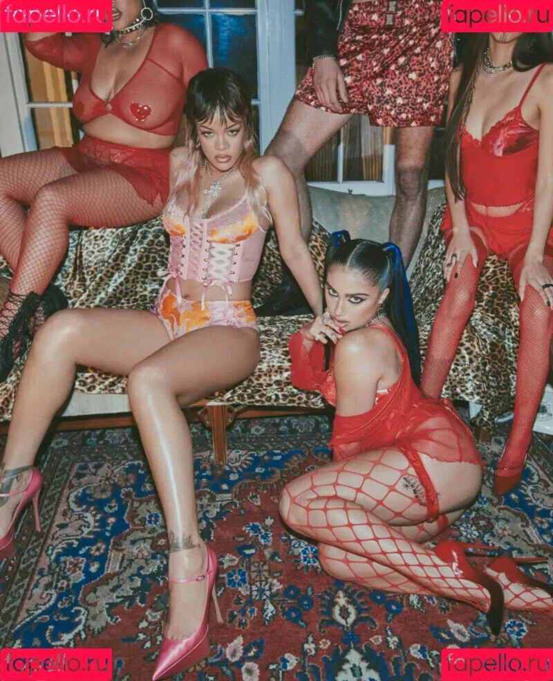 Rihanna / badgalriri Onlyfans Photo Gallery 