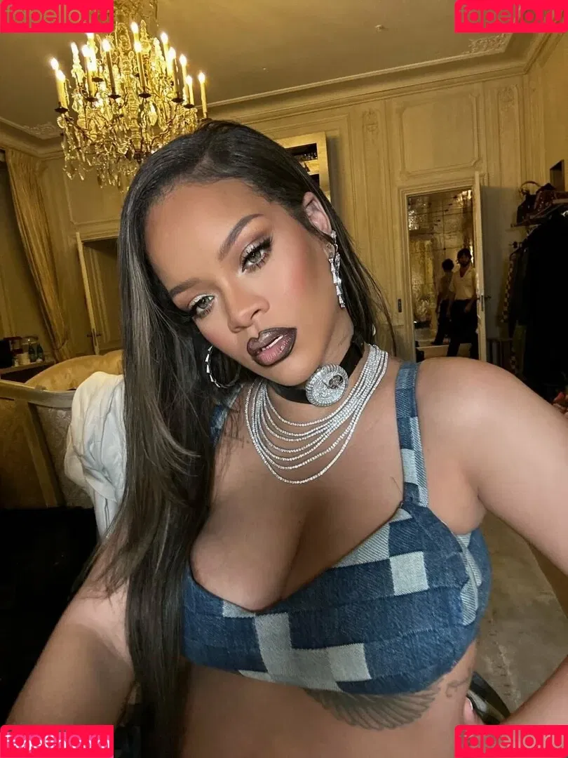 Rihanna / badgalriri Onlyfans Photo Gallery 