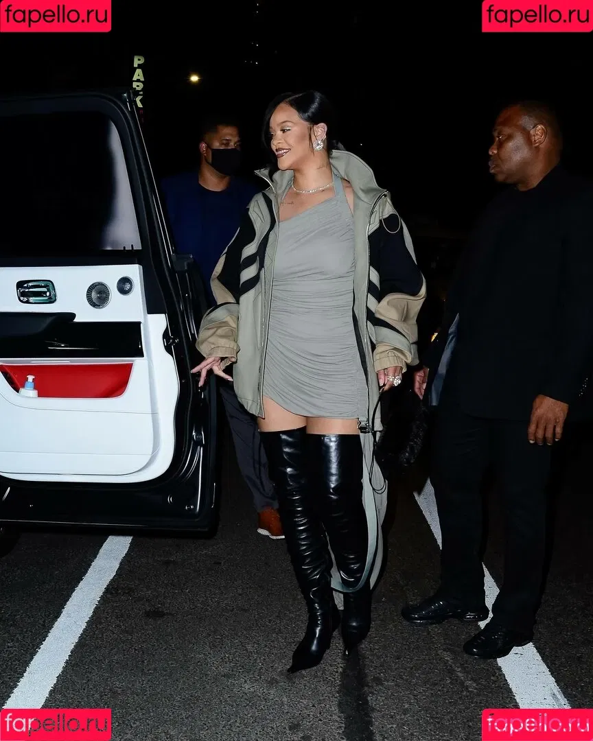 Rihanna / badgalriri Onlyfans Photo Gallery 