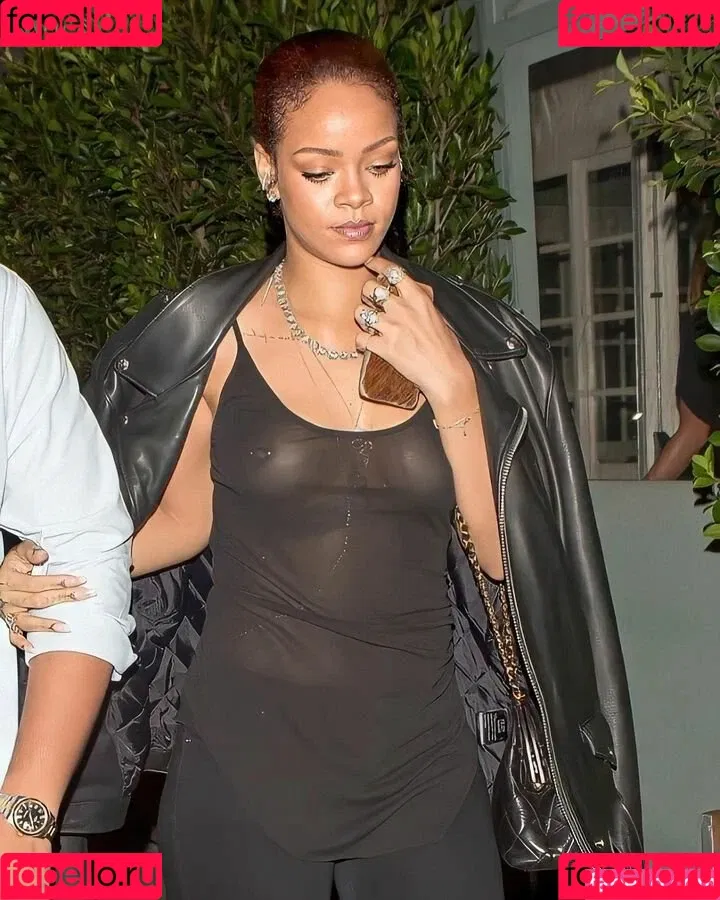 Rihanna / badgalriri Onlyfans Photo Gallery 