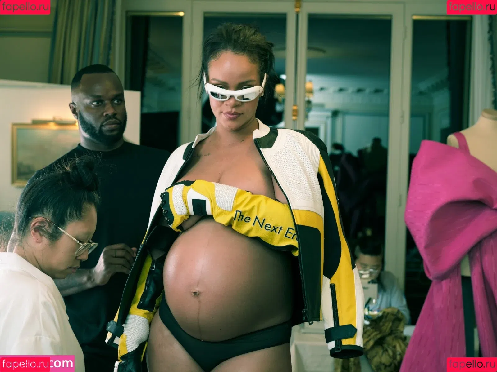 Rihanna / badgalriri Onlyfans Photo Gallery 