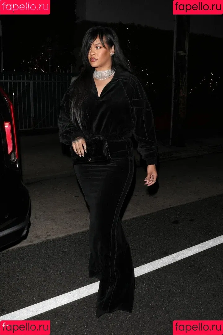Rihanna / badgalriri Onlyfans Photo Gallery 