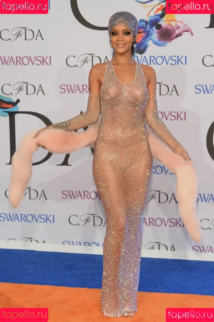 Rihanna / badgalriri Onlyfans Photo Gallery 
