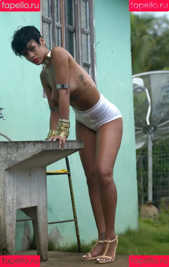 Rihanna / badgalriri Onlyfans Photo Gallery 