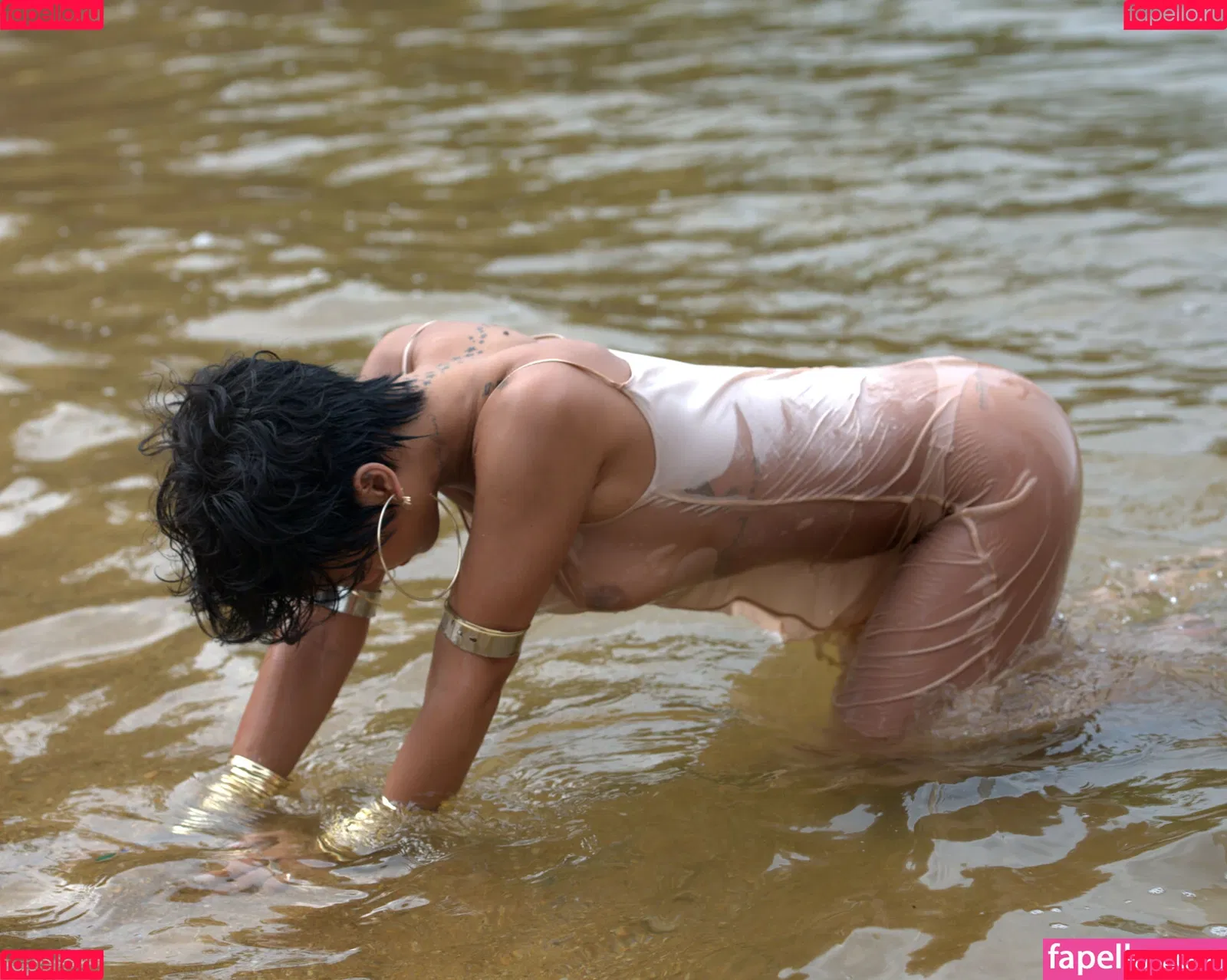 Rihanna / badgalriri Onlyfans Photo Gallery 