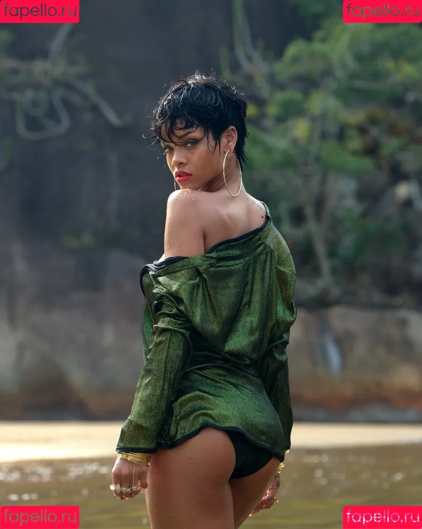 Rihanna / badgalriri Onlyfans Photo Gallery 