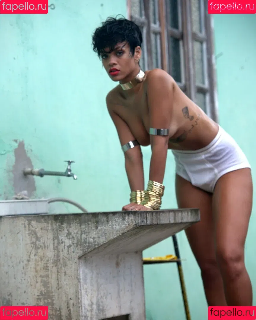 Rihanna / badgalriri Onlyfans Photo Gallery 