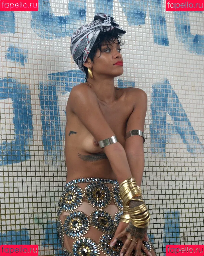 Rihanna / badgalriri Onlyfans Photo Gallery 