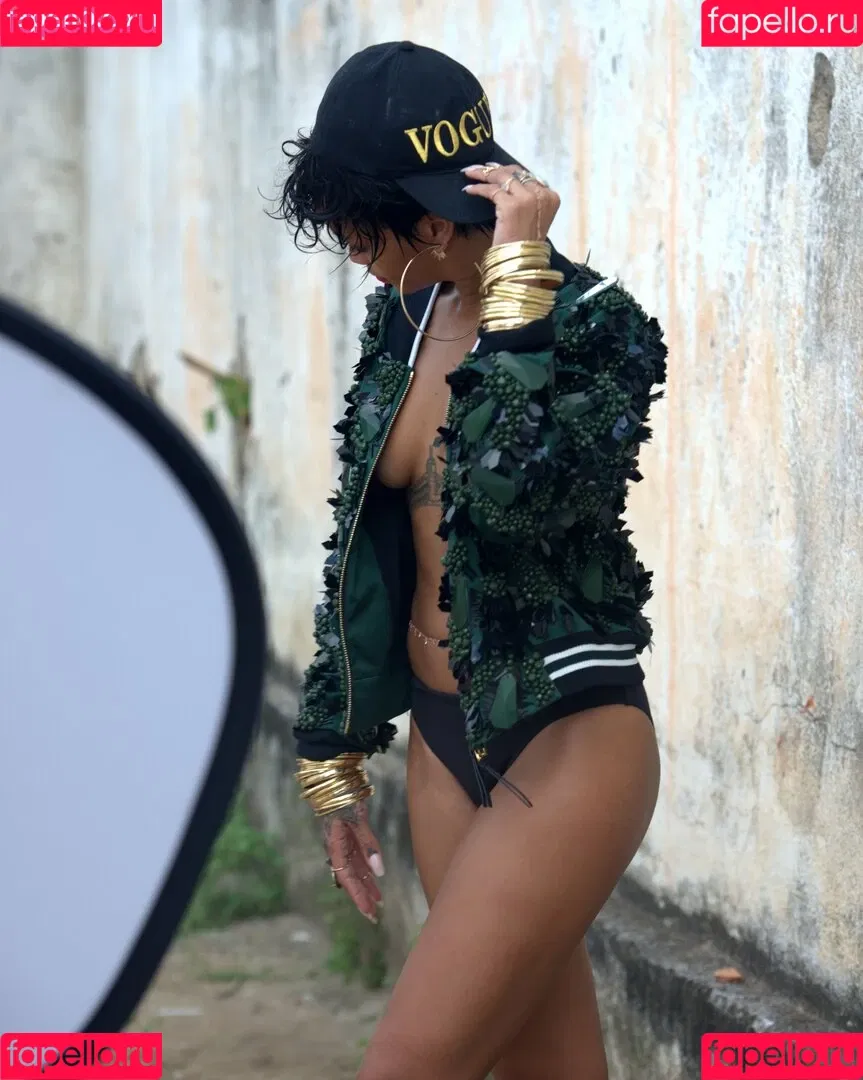 Rihanna / badgalriri Onlyfans Photo Gallery 