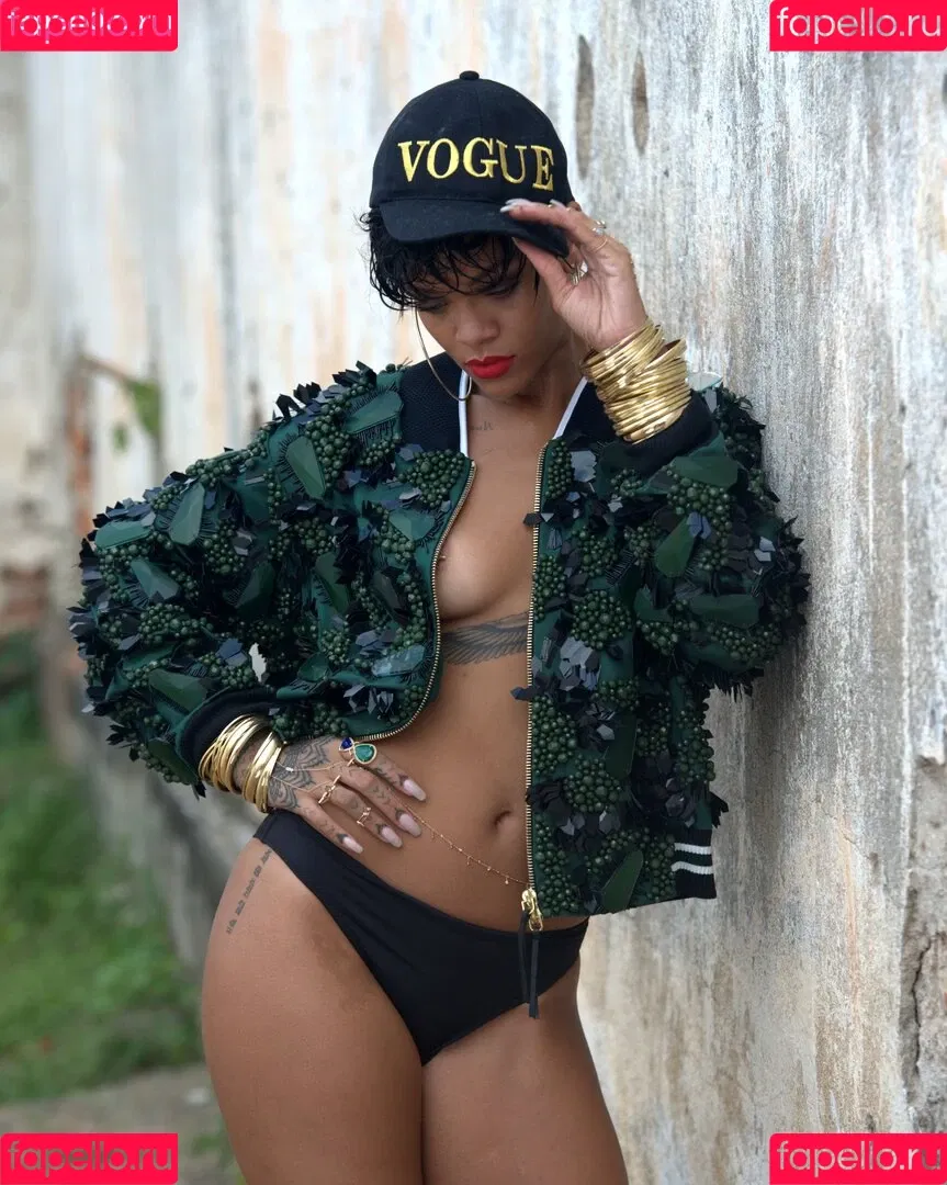 Rihanna / badgalriri Onlyfans Photo Gallery 