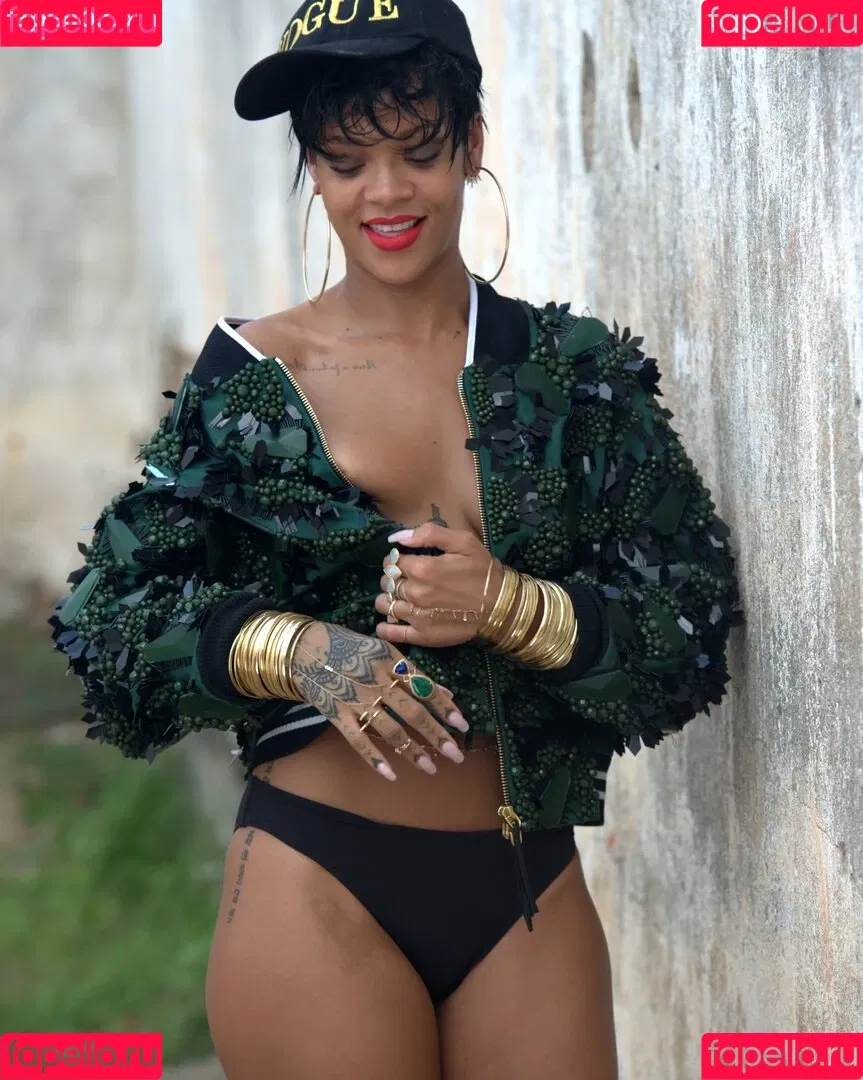 Rihanna / badgalriri Onlyfans Photo Gallery 