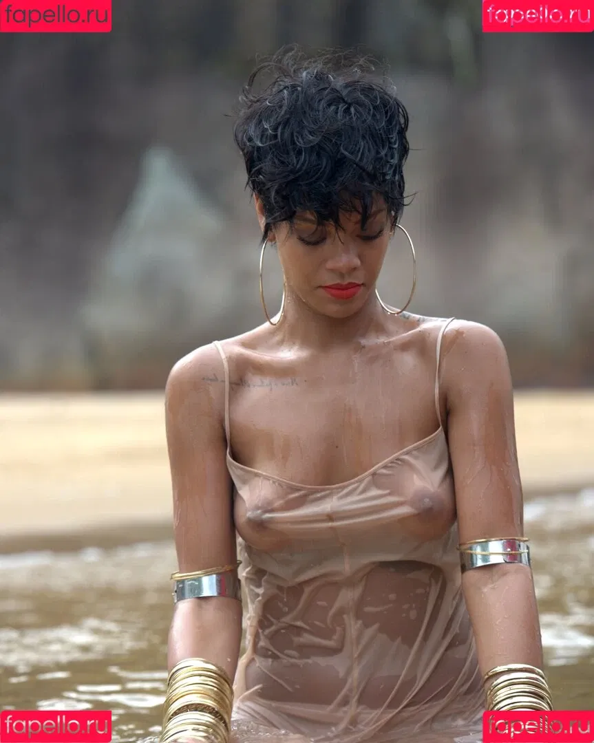 Rihanna / badgalriri Onlyfans Photo Gallery 