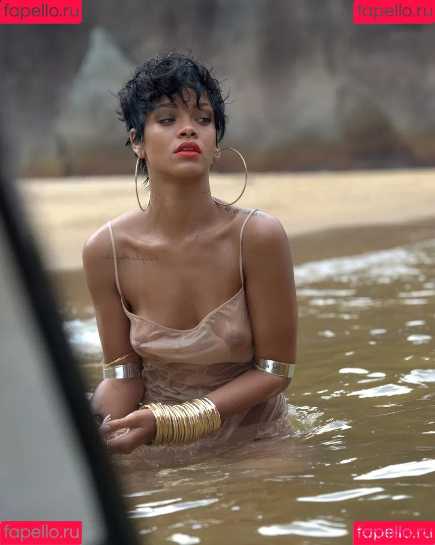 Rihanna / badgalriri Onlyfans Photo Gallery 