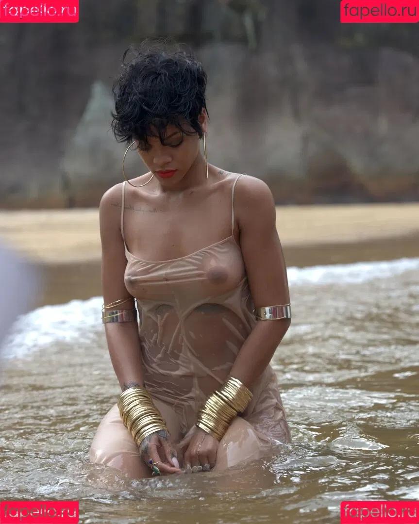 Rihanna / badgalriri Onlyfans Photo Gallery 