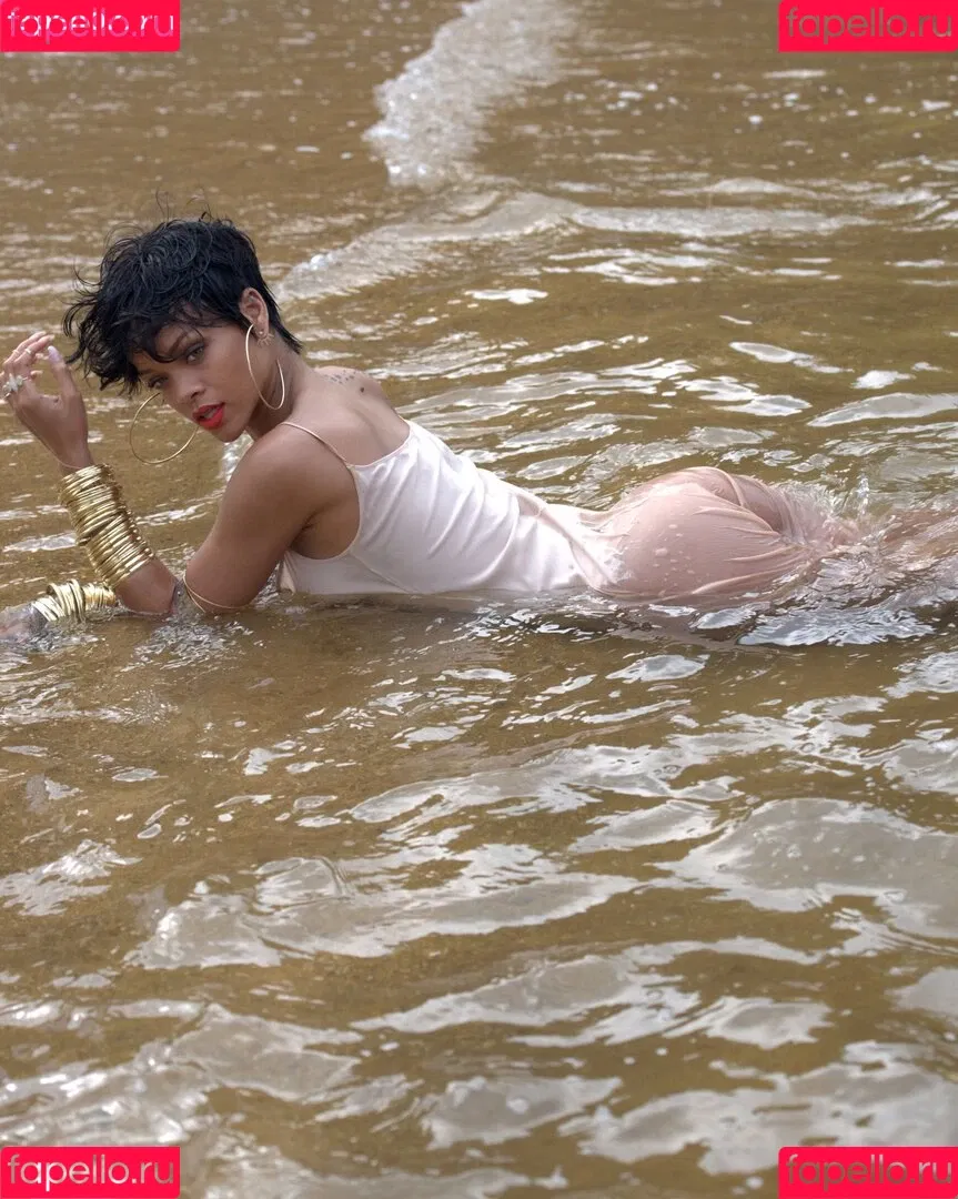 Rihanna / badgalriri Onlyfans Photo Gallery 