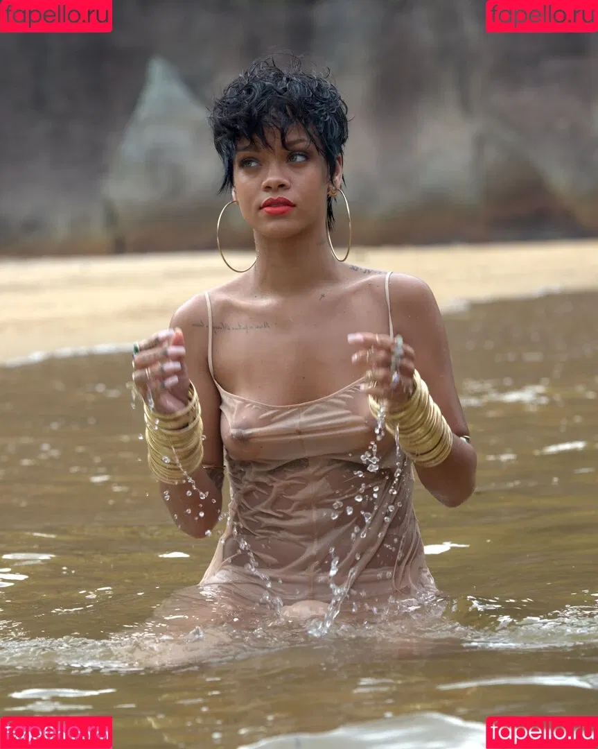 Rihanna / badgalriri Onlyfans Photo Gallery 