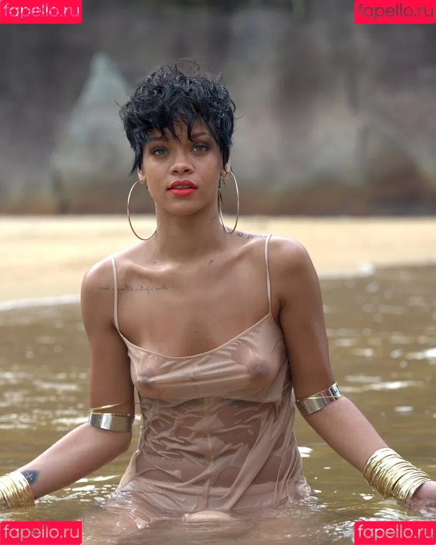 Rihanna / badgalriri Onlyfans Photo Gallery 