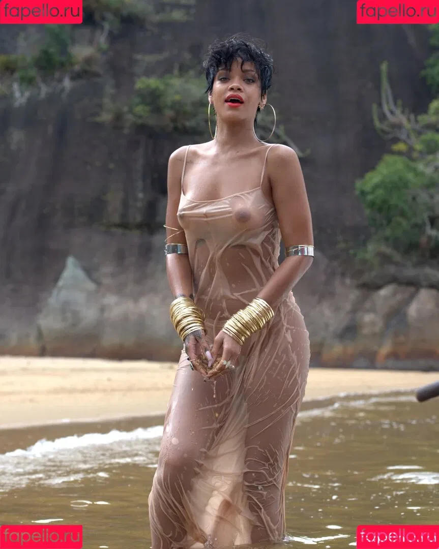 Rihanna / badgalriri Onlyfans Photo Gallery 