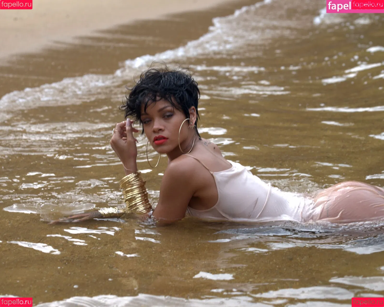 Rihanna / badgalriri Onlyfans Photo Gallery 