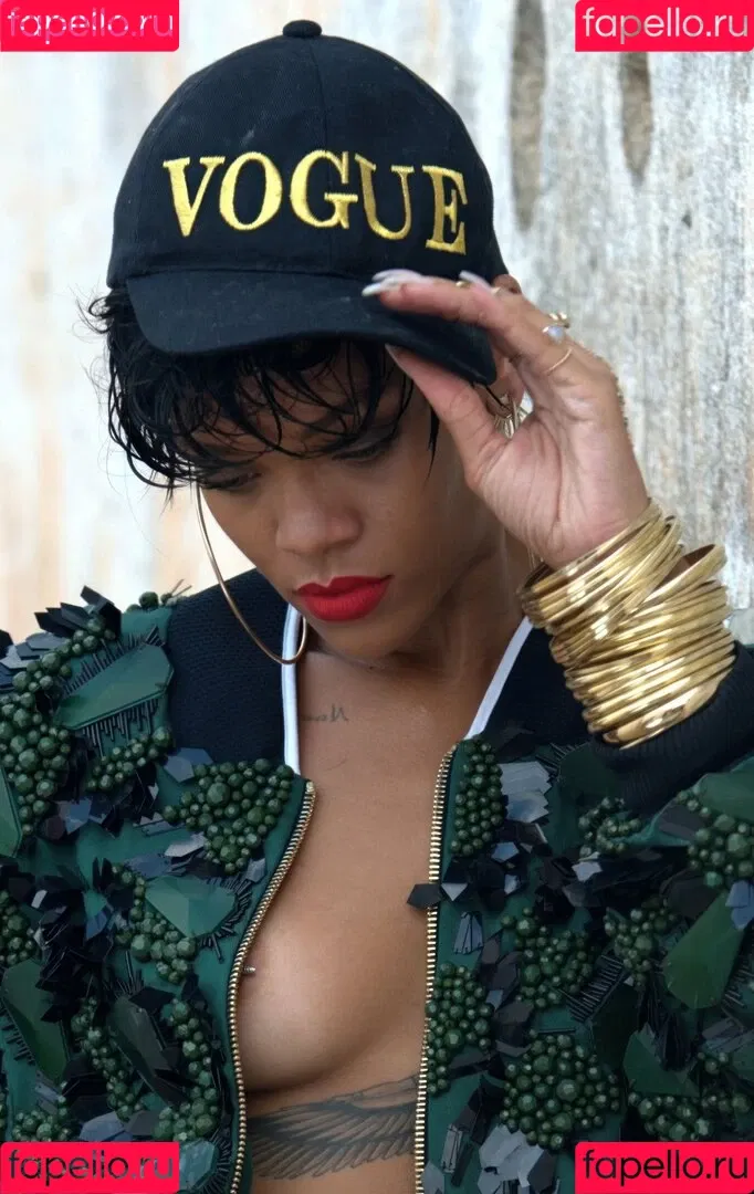 Rihanna / badgalriri Onlyfans Photo Gallery 
