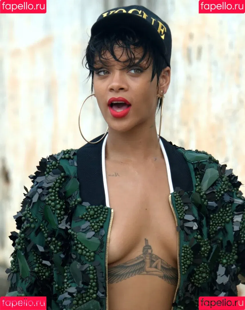 Rihanna / badgalriri Onlyfans Photo Gallery 