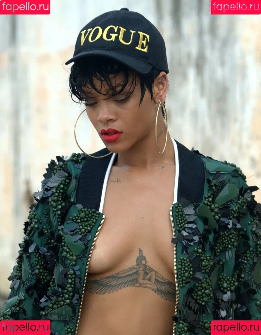 Rihanna / badgalriri Onlyfans Photo Gallery 