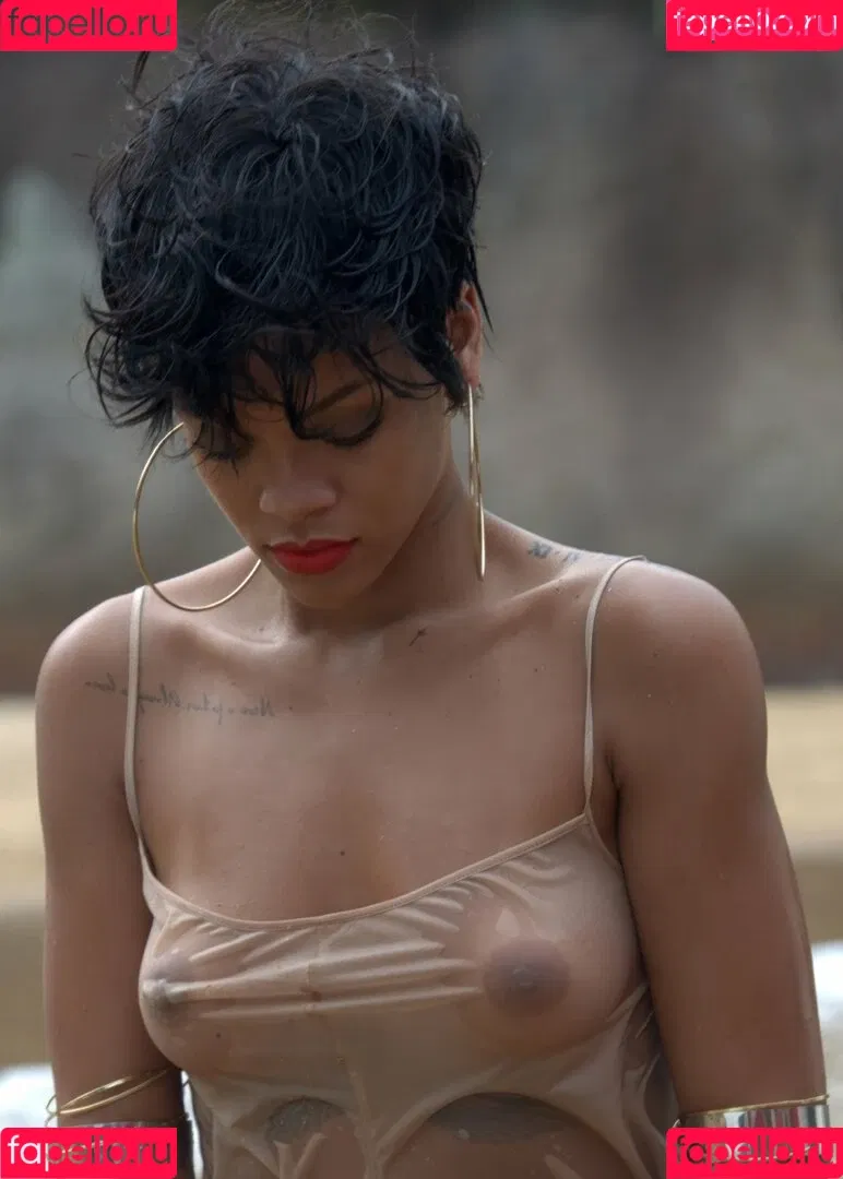 Rihanna / badgalriri Onlyfans Photo Gallery 