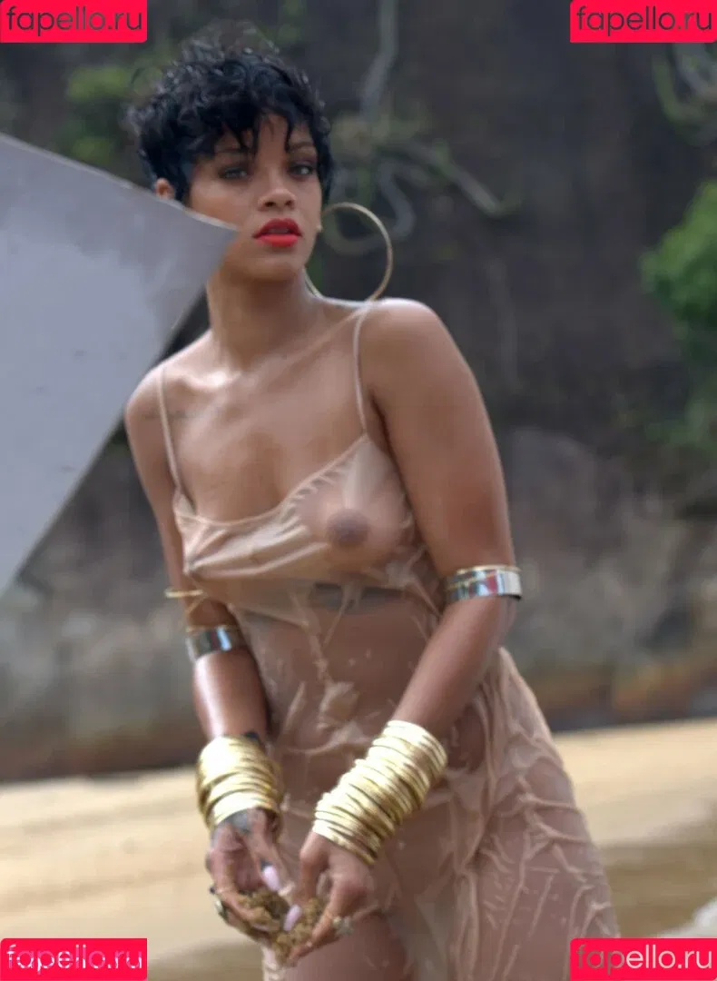 Rihanna / badgalriri Onlyfans Photo Gallery 