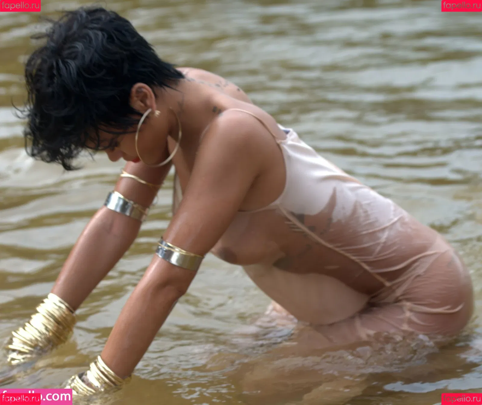 Rihanna / badgalriri Onlyfans Photo Gallery 