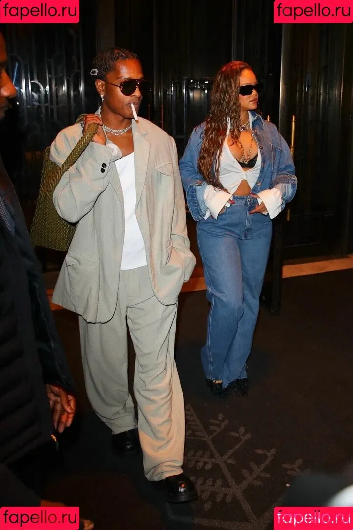 Rihanna / badgalriri Onlyfans Photo Gallery 