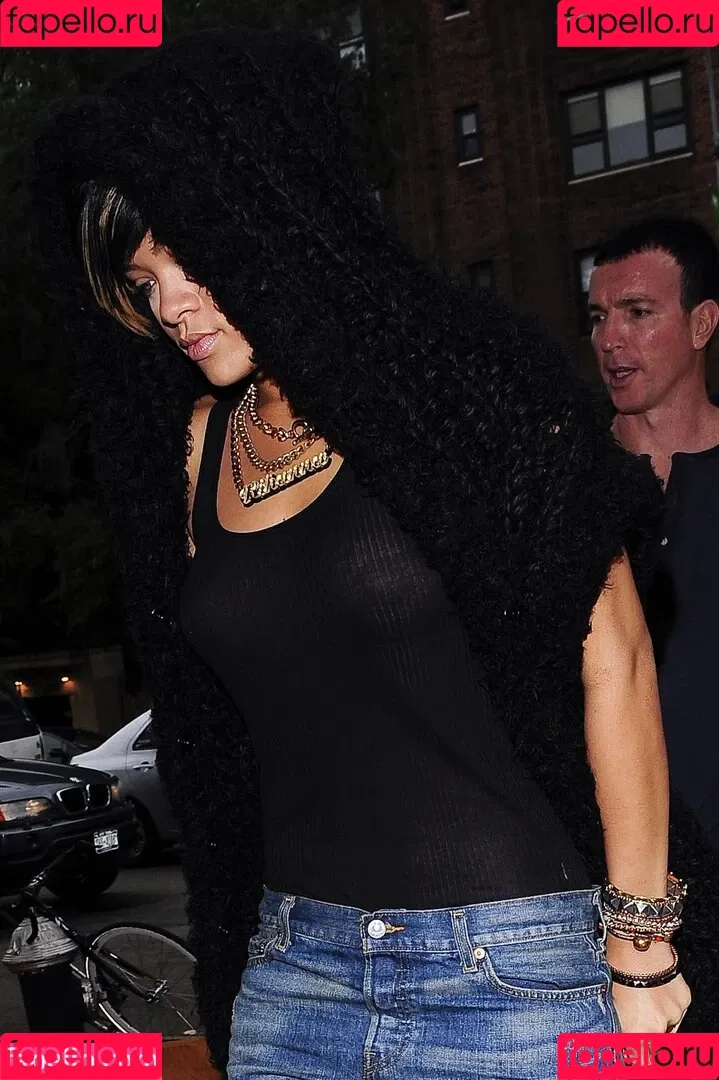Rihanna / badgalriri Onlyfans Photo Gallery 