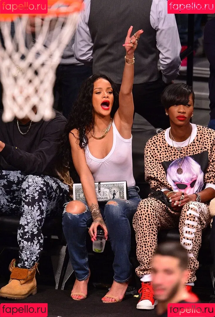 Rihanna / badgalriri Onlyfans Photo Gallery 