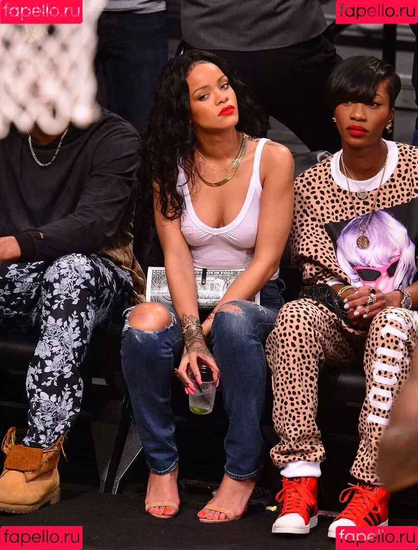 Rihanna / badgalriri Onlyfans Photo Gallery 