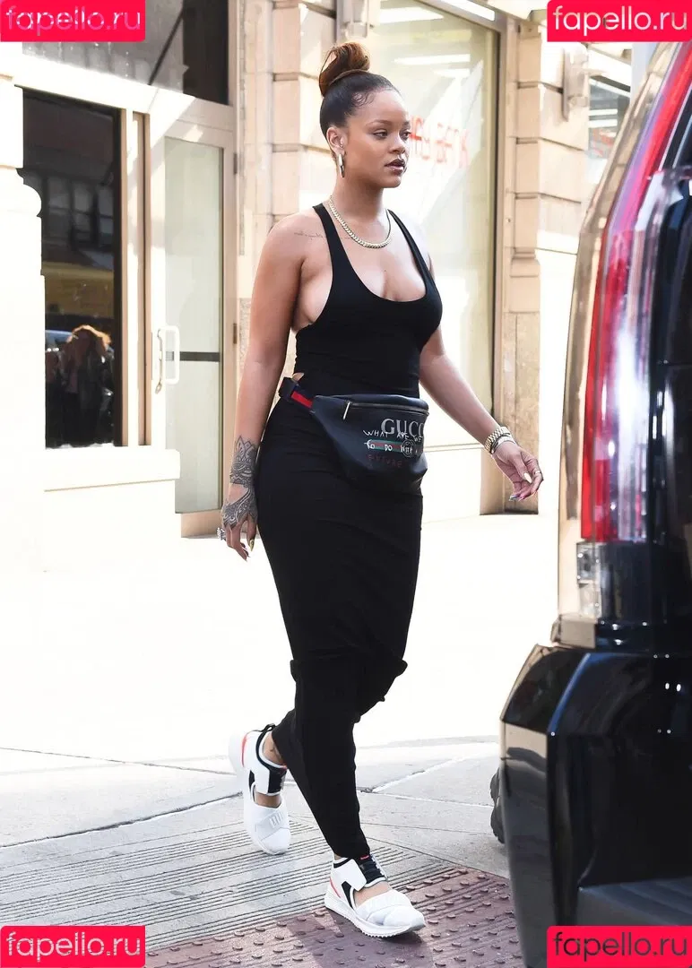 Rihanna / badgalriri Onlyfans Photo Gallery 