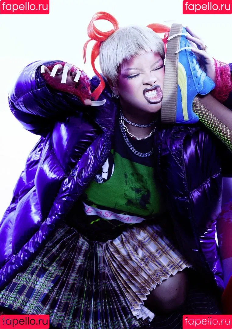 Rihanna / badgalriri Onlyfans Photo Gallery 