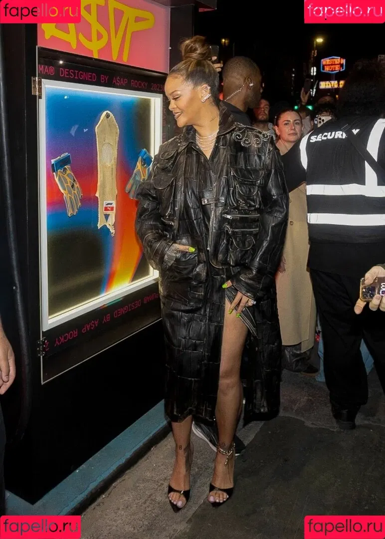 Rihanna / badgalriri Onlyfans Photo Gallery 