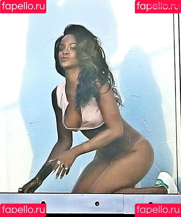 Rihanna / badgalriri Onlyfans Photo Gallery 