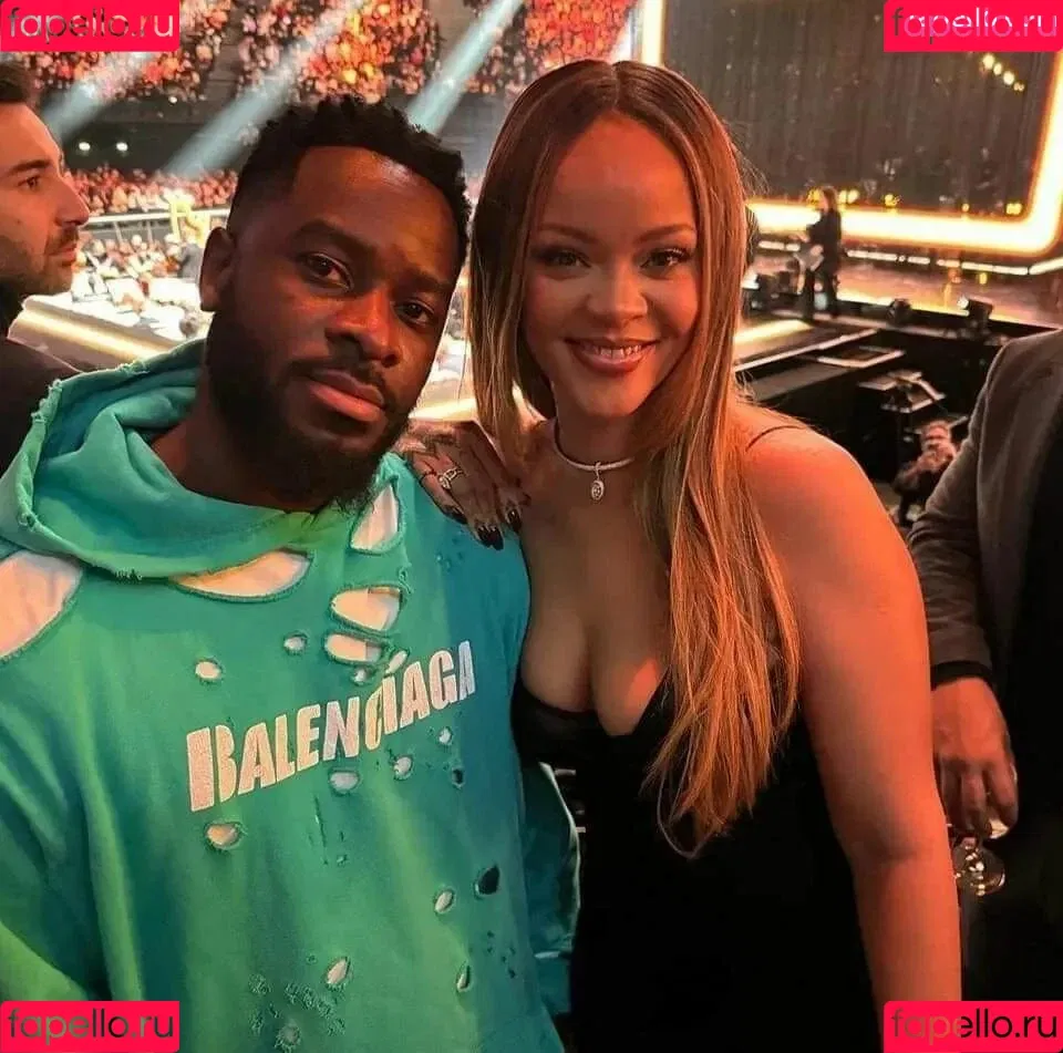 Rihanna / badgalriri Onlyfans Photo Gallery 