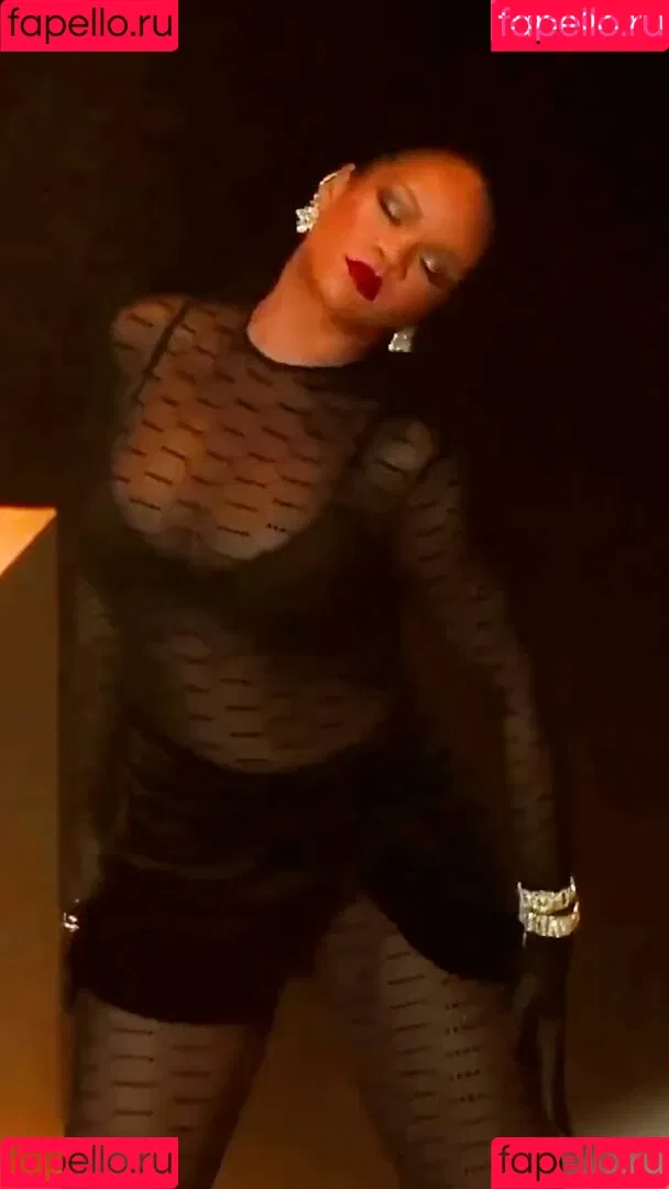 Rihanna / badgalriri Onlyfans Photo Gallery 