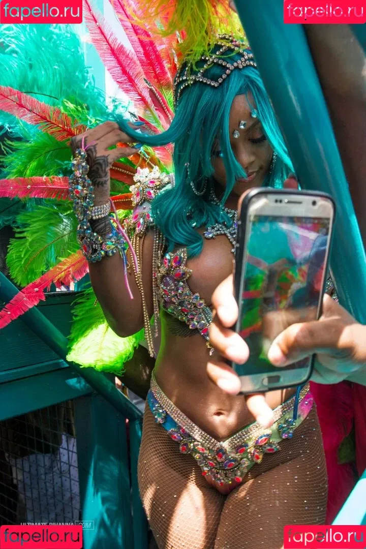 Rihanna / badgalriri Onlyfans Photo Gallery 