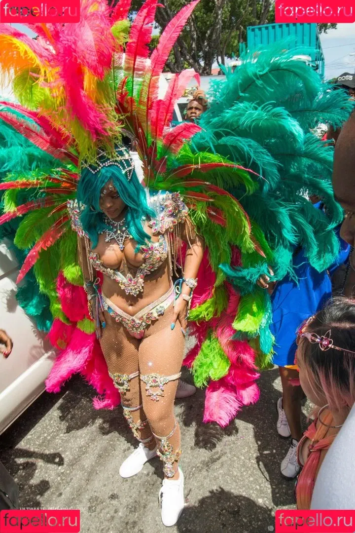 Rihanna / badgalriri Onlyfans Photo Gallery 