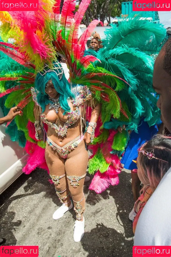 Rihanna / badgalriri Onlyfans Photo Gallery 