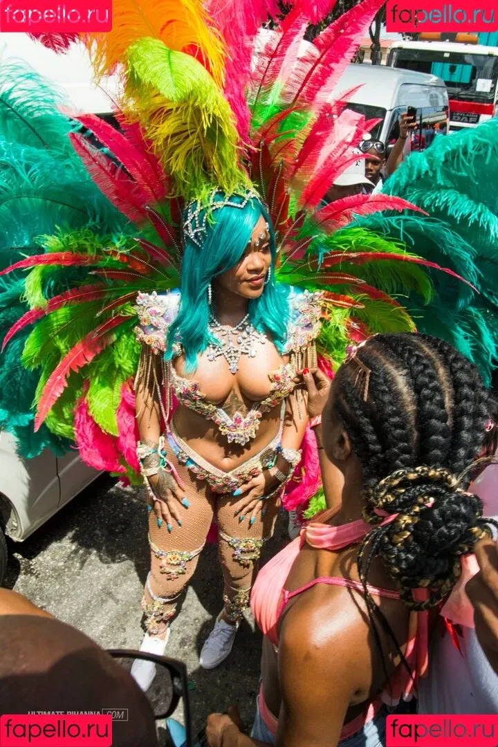 Rihanna / badgalriri Onlyfans Photo Gallery 