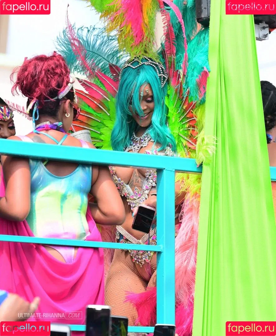 Rihanna / badgalriri Onlyfans Photo Gallery 