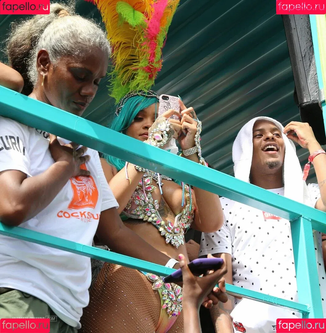 Rihanna / badgalriri Onlyfans Photo Gallery 